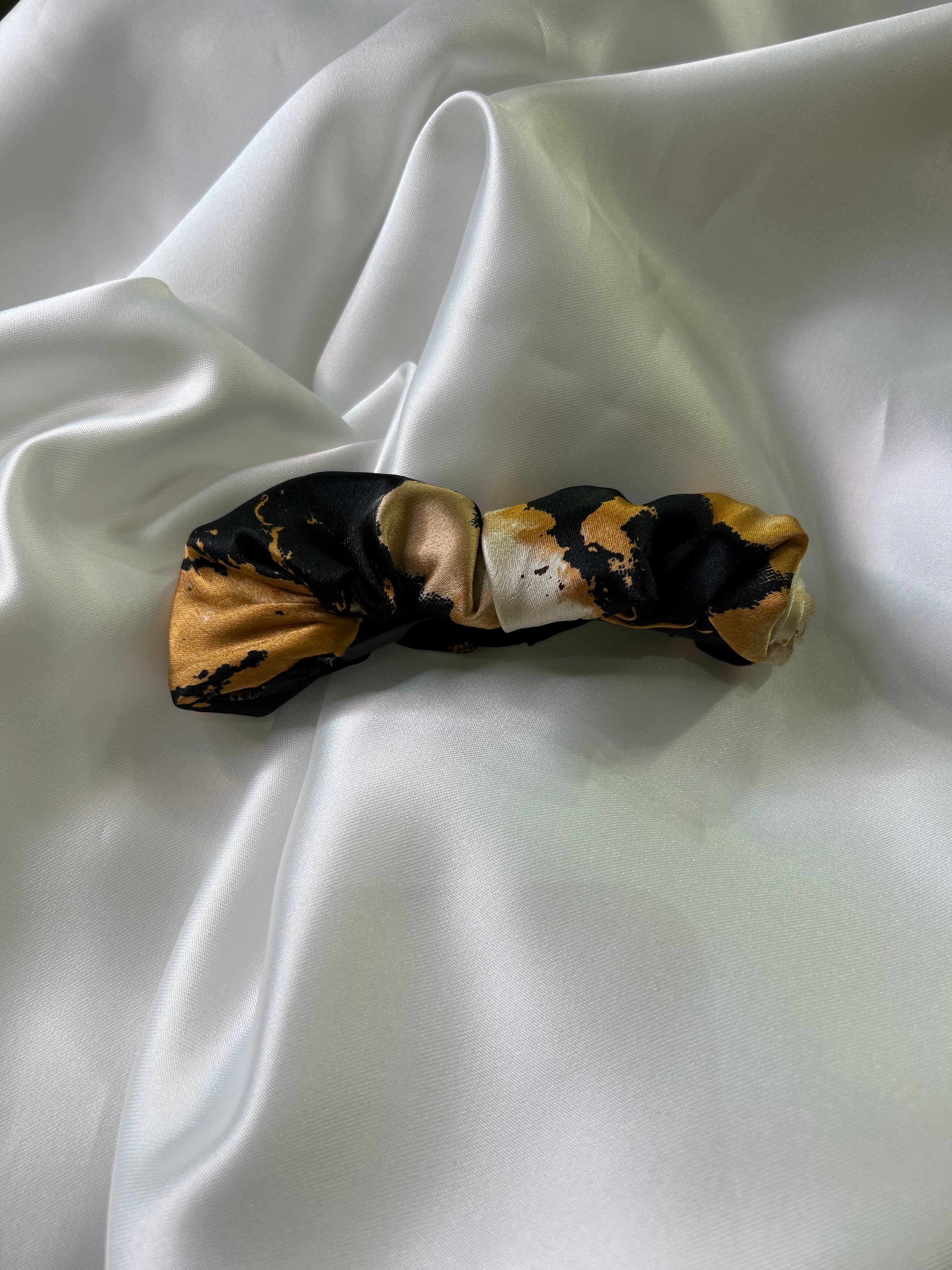 D'Arte Collection - Pinza de tela Champagne con flores