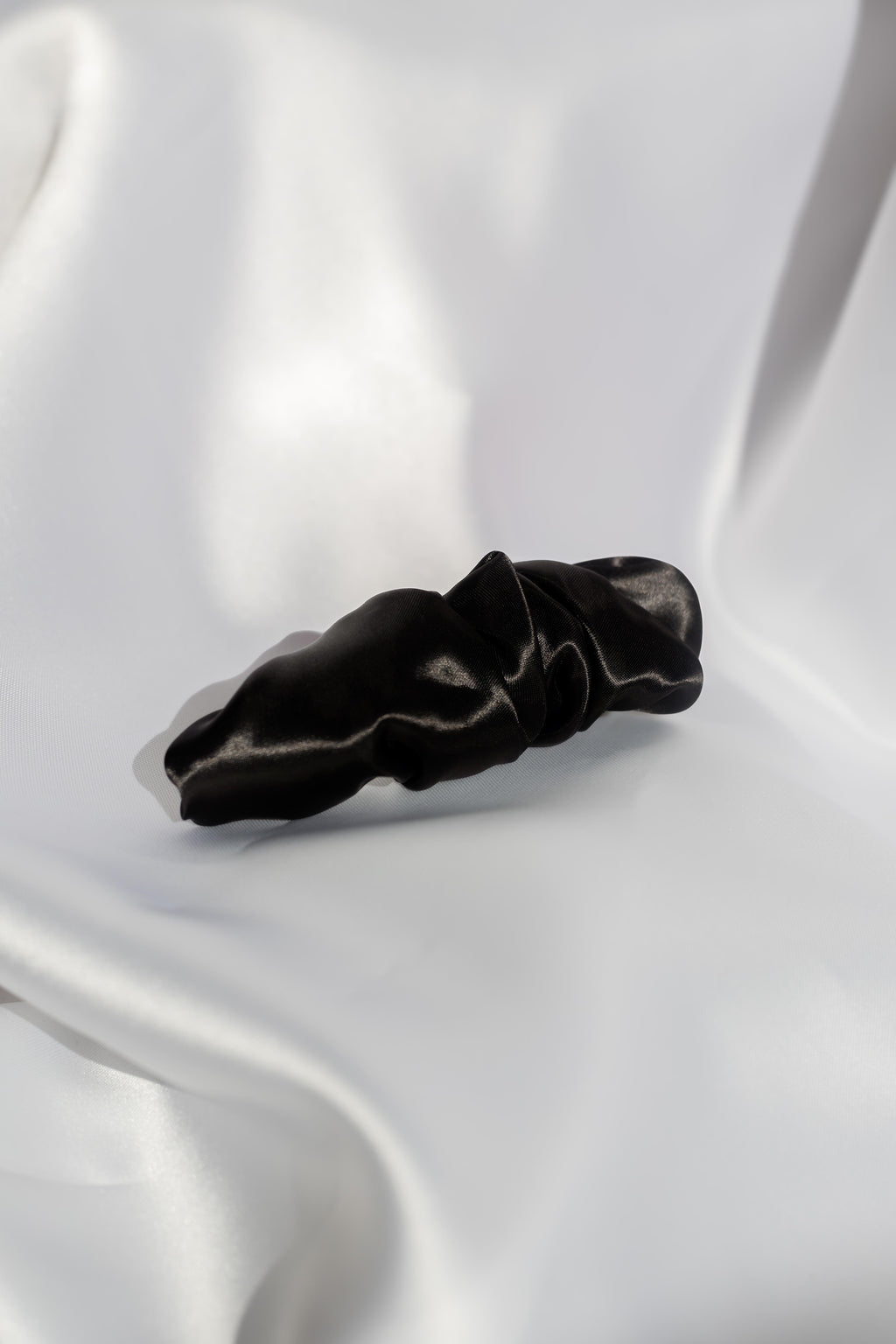 D'Arte Collection - Pinza de tela Negro satén